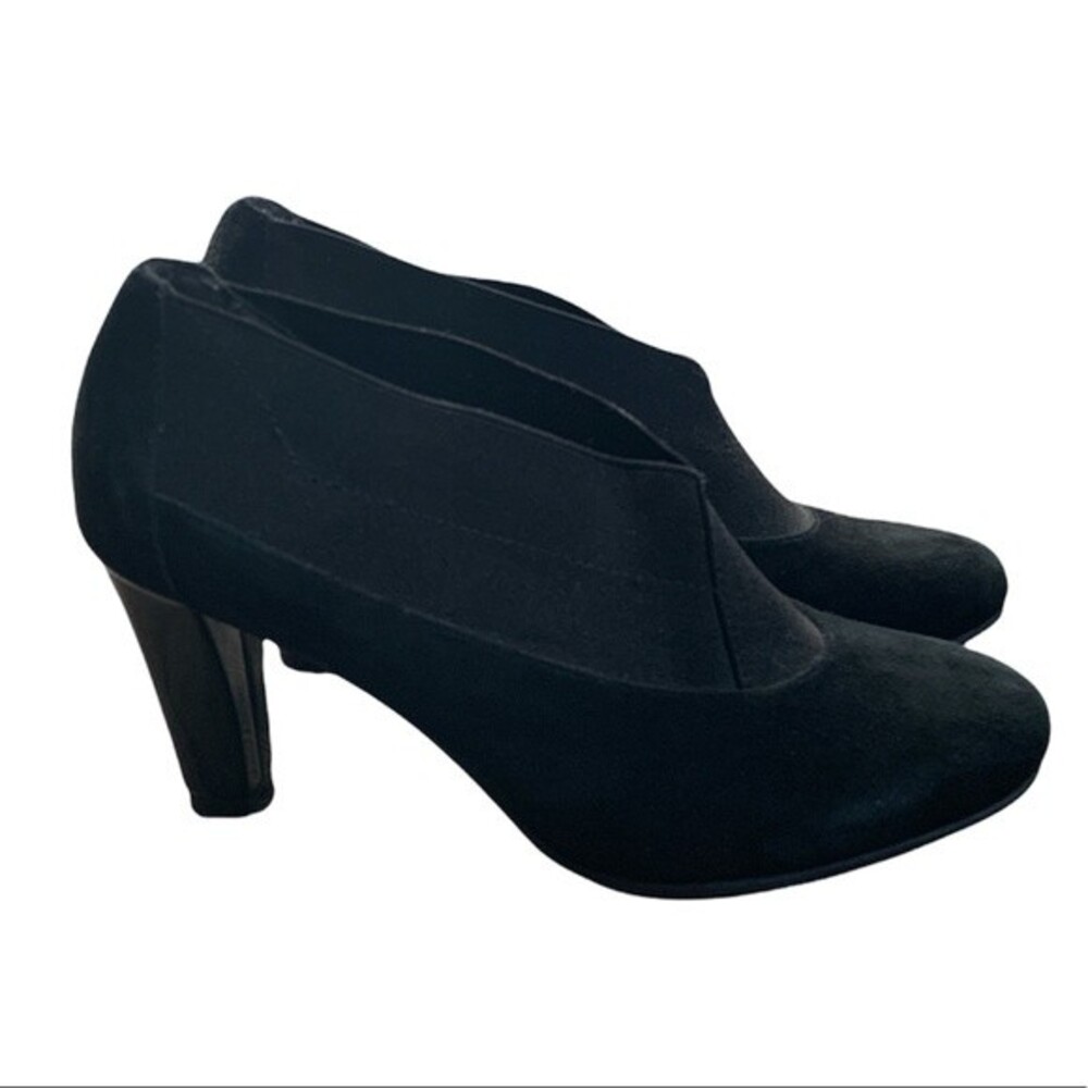 Naturalizer Blee Black Suede Pumps Size 9